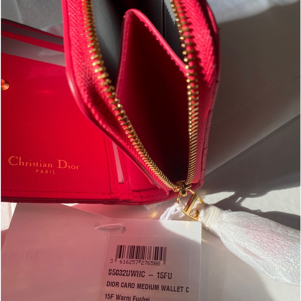 Dior Wallet - Picture 5 of 9
